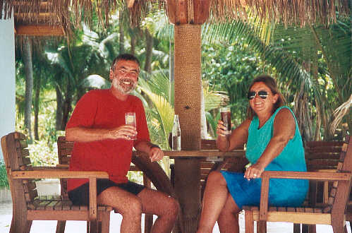 Making the most of the all-inclusive bar (37k)