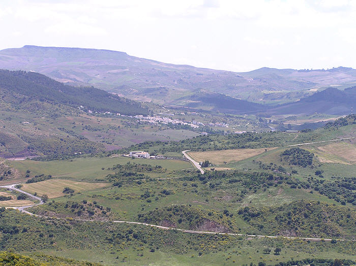 The small town of Montecorto to the east. (91k)