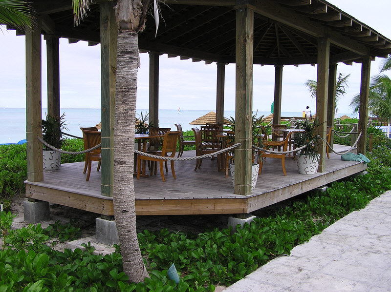These covered seating areas overlooking the beach were frequently used for marriage ceremonies. (180k)