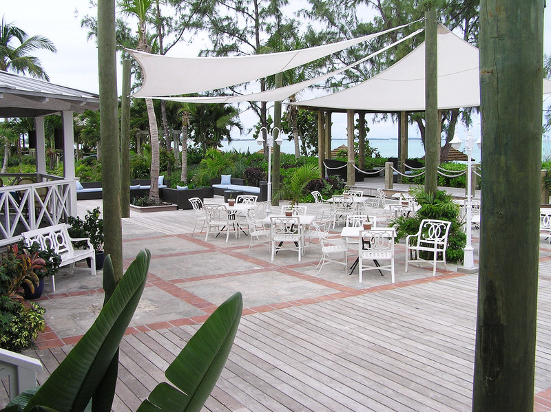 Schooners restaurant outside seating area and waiting area beyond. (204k)