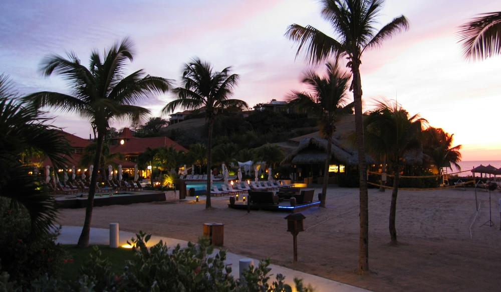 The view from our room across the beach to Neptune's and the Beach pool, with the hot tub on the left. 