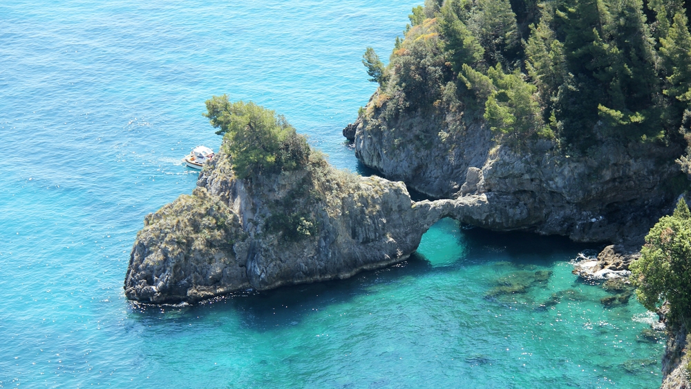 The Lovers' Arch just west of Amalfi. 