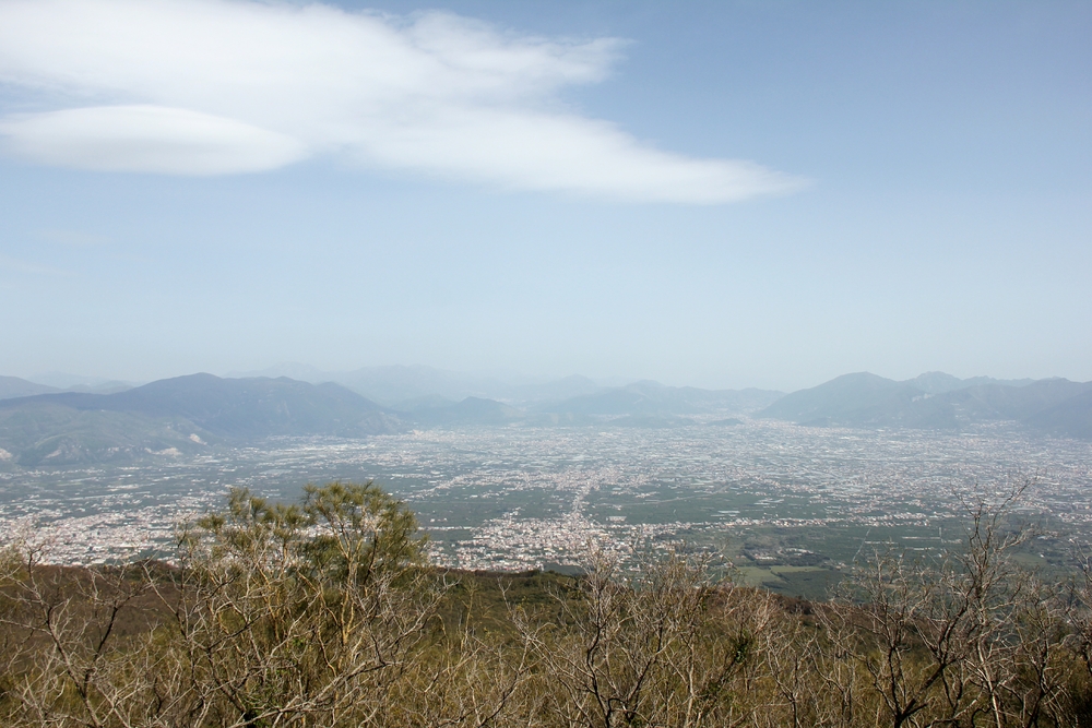 From the upper bus park, looking south over the fertile plain. The walk up to the crater rim starts here.