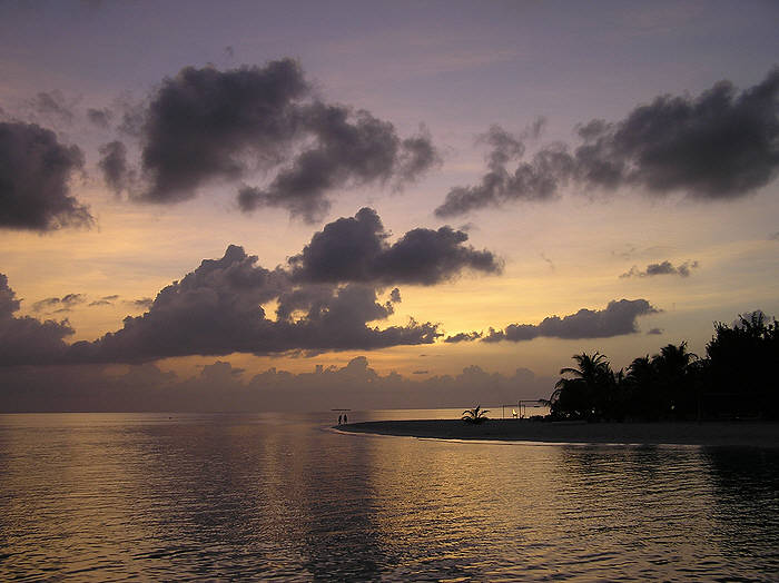 From the jetty at sunset.  (58k)