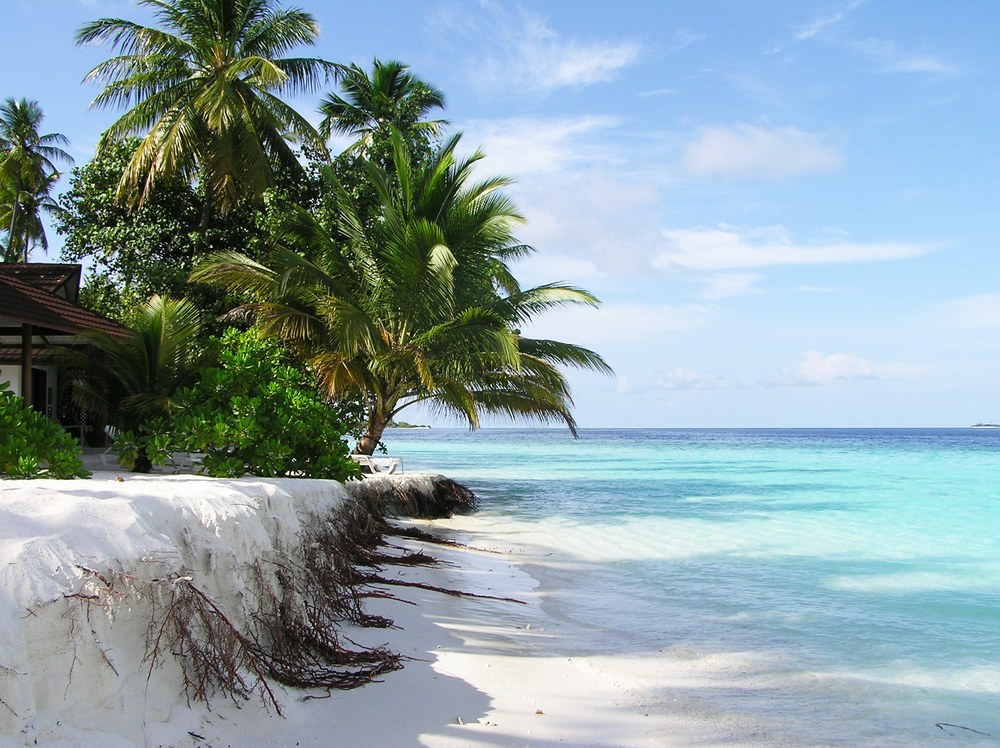 The north-east side of the island is now suffering from erosion. The beaches move around the island with the seasons and over the years. 