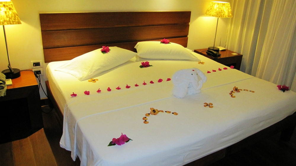 On your last night, your room boy will decorate your bed with flowers and artfully folded towels.