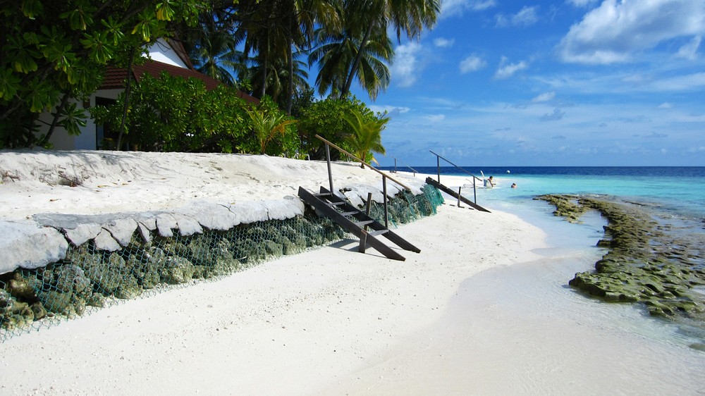 Further round the beach between rooms 38 and 44, the sand has been badly eroded away.