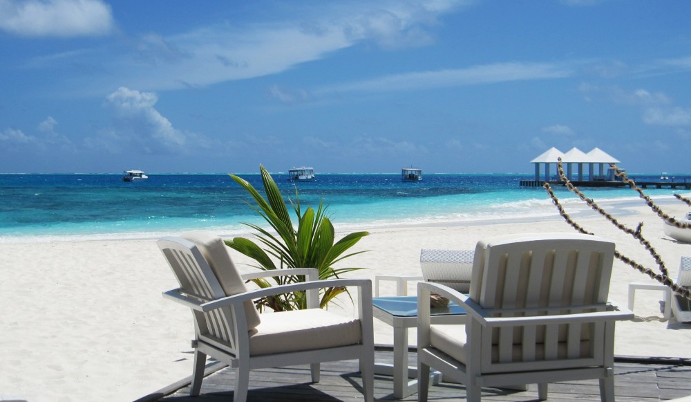 View from the new beach bar over the lagoon.