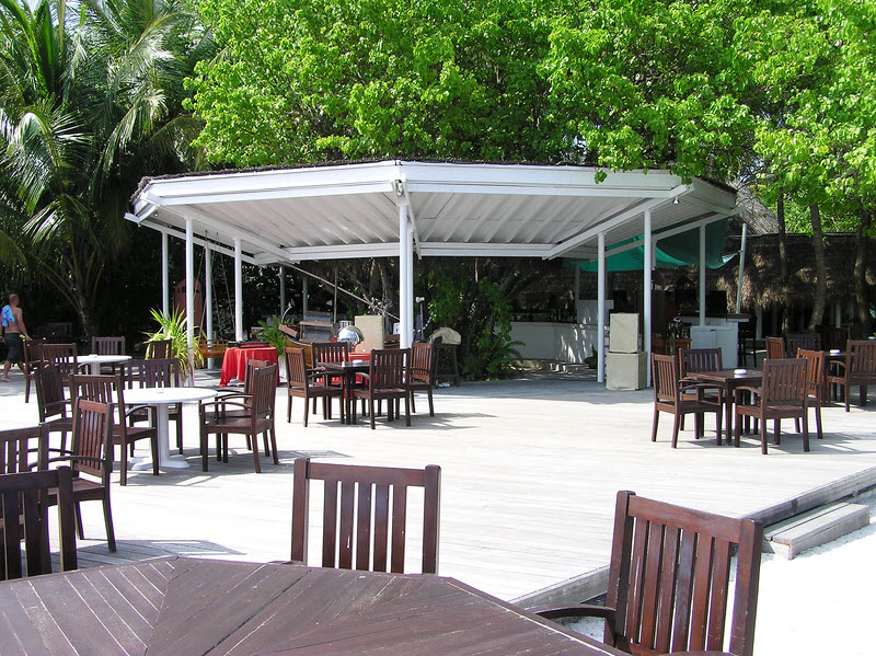 Some of the large decked area at the main bar.  (218k)